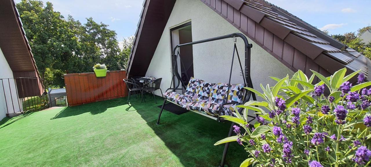 Отель Apartament Starodworski Вроцлав Экстерьер фото